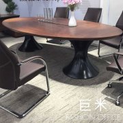 木質辦公家具的solo時間